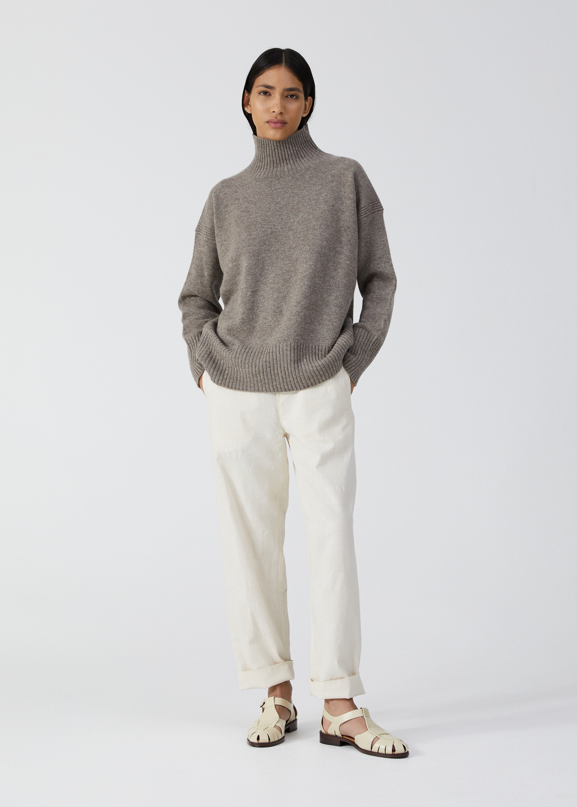 Knitwear - Freya sweater Thumbnail