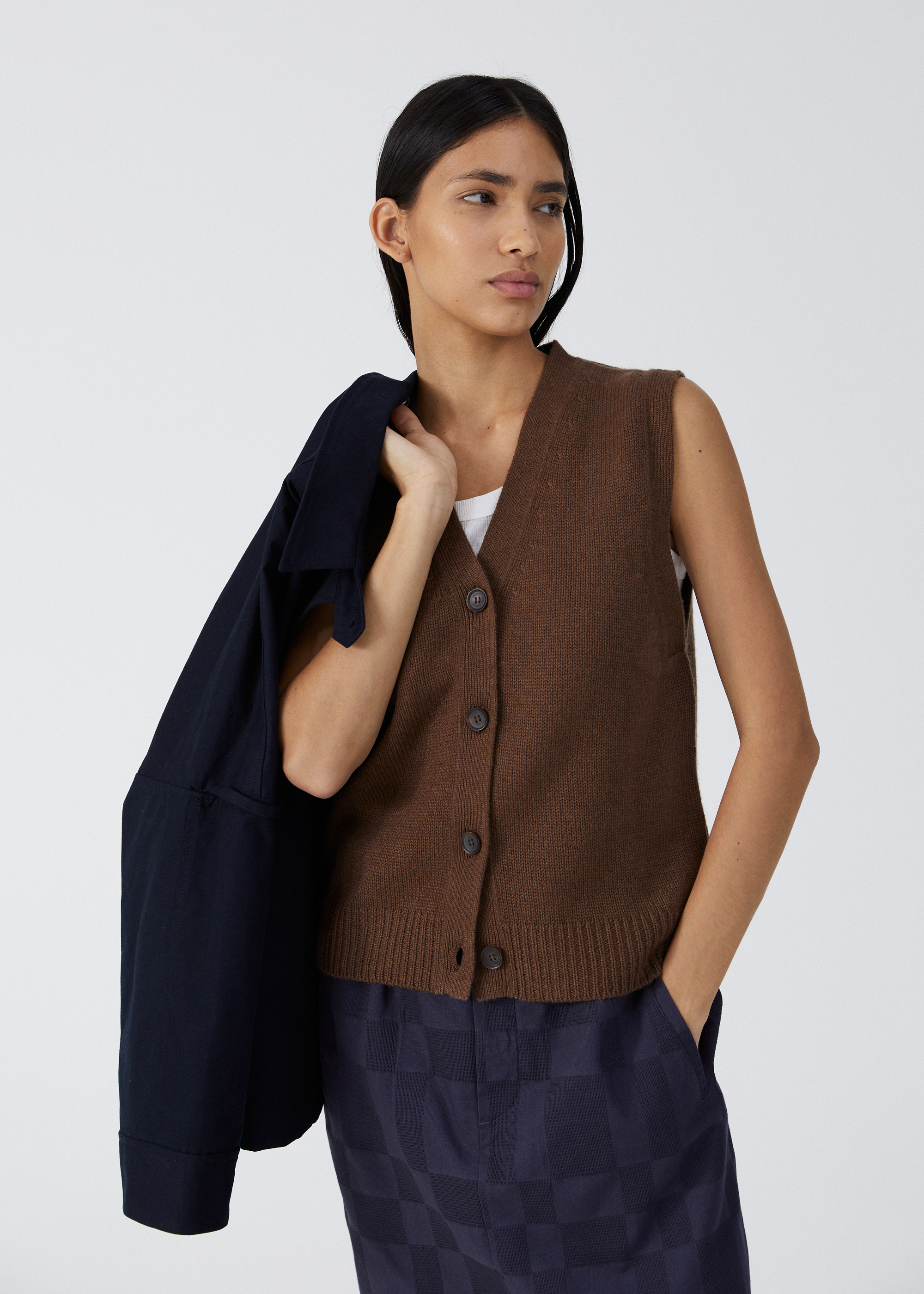 Knitwear - Gemma vest Thumbnail