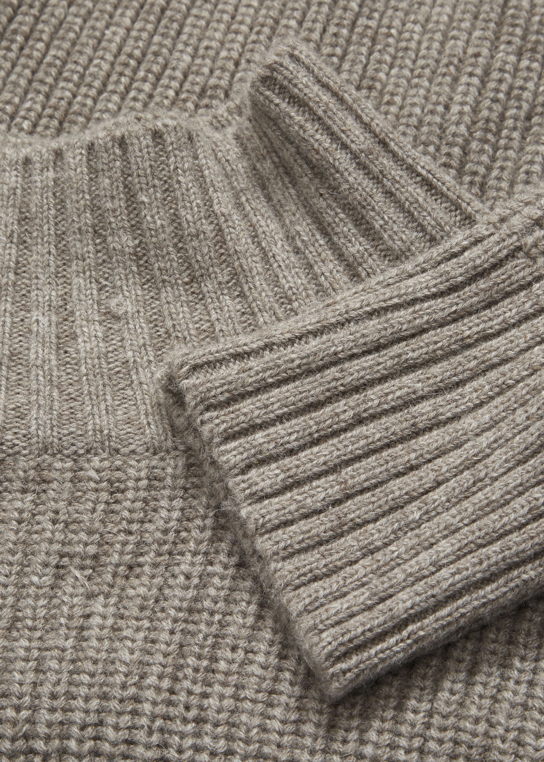 Strickwaren - Hera sweater Thumbnail