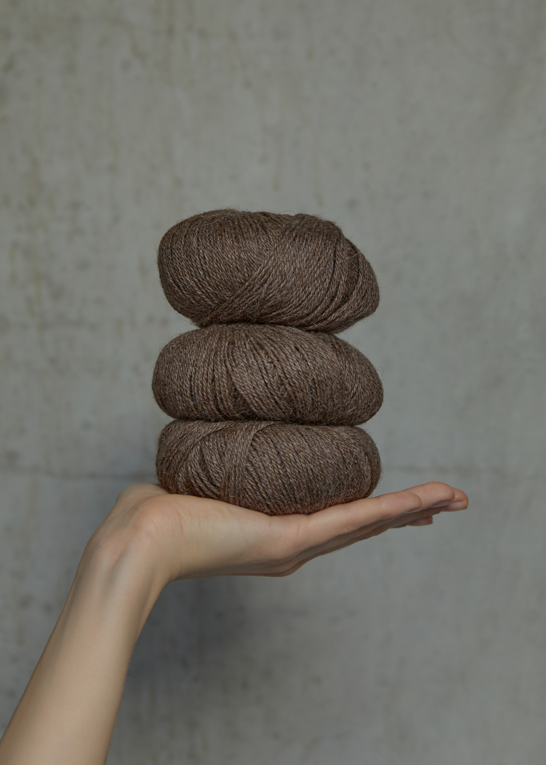 AIAYU YARN - Sille Slipover - Knitting Pattern by PetiteKnit Thumbnail